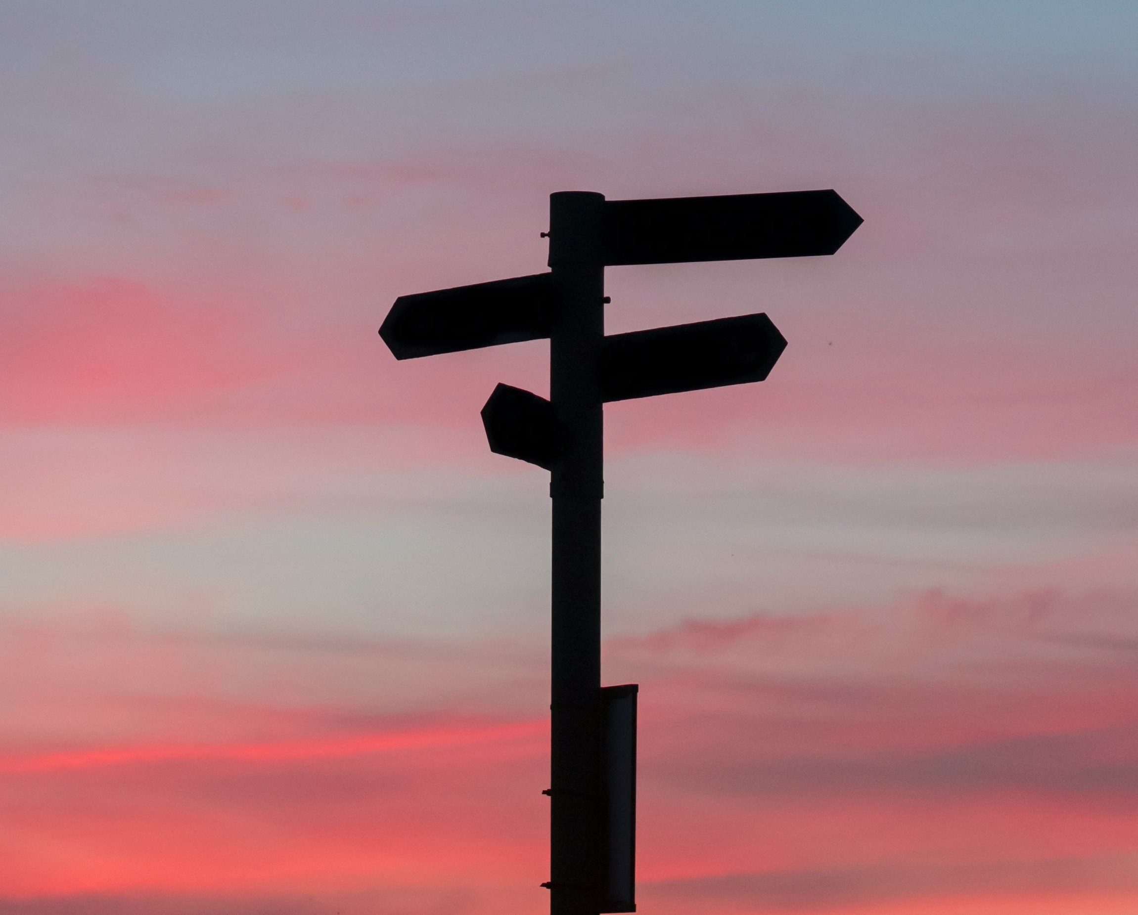 Featured image for “Ottenere il successo attraverso la spiritualità: un binomio impossibile o una scelta necessaria? ”